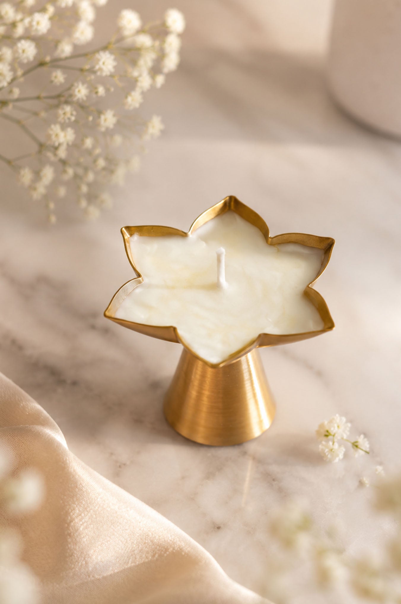 Standing Urli Candle