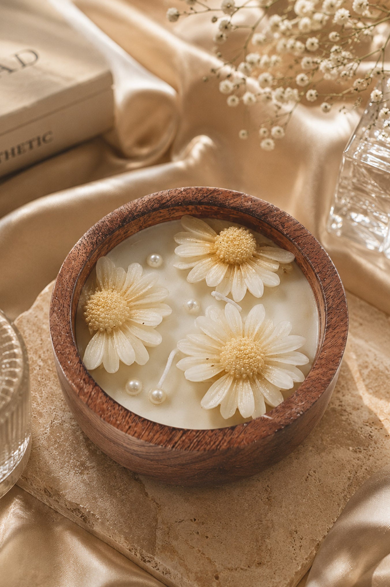 Wooden Bowl Candle - Daisy